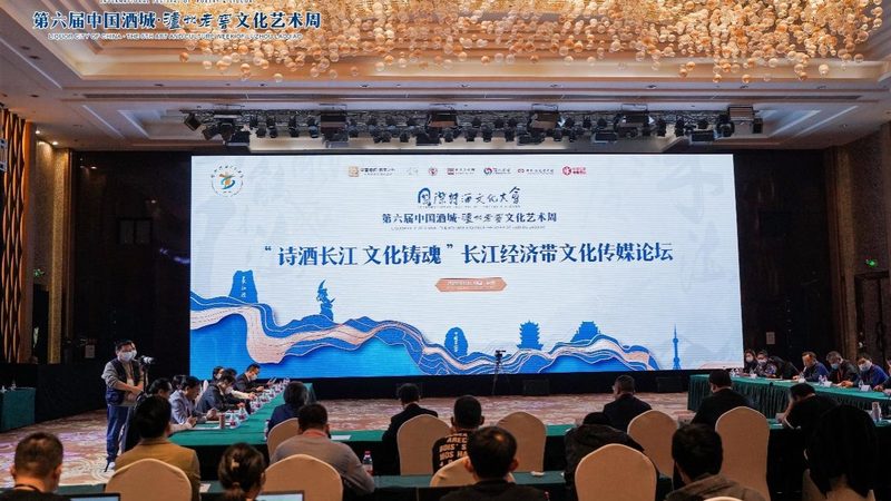 服装短视频代运营，收费标准揭秘与考量要点